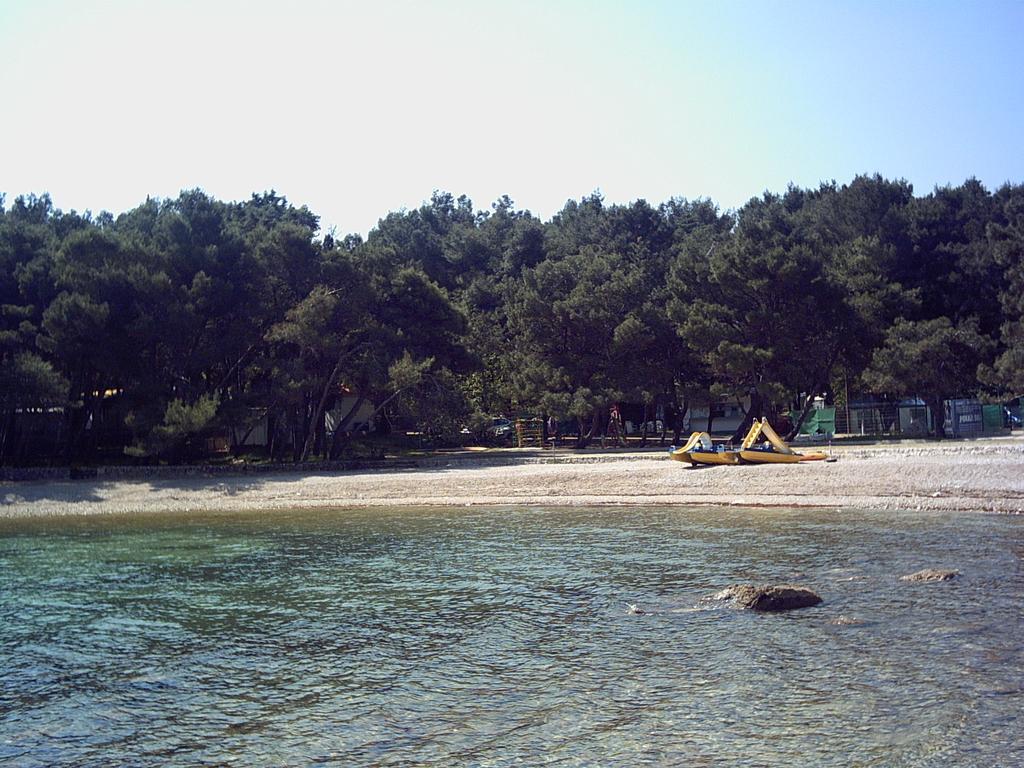 Rooms Magdalena Krk Krk Town Exterior photo
